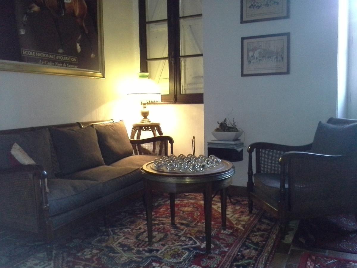Le Logis De Ruelle Bed & Breakfast Exterior photo